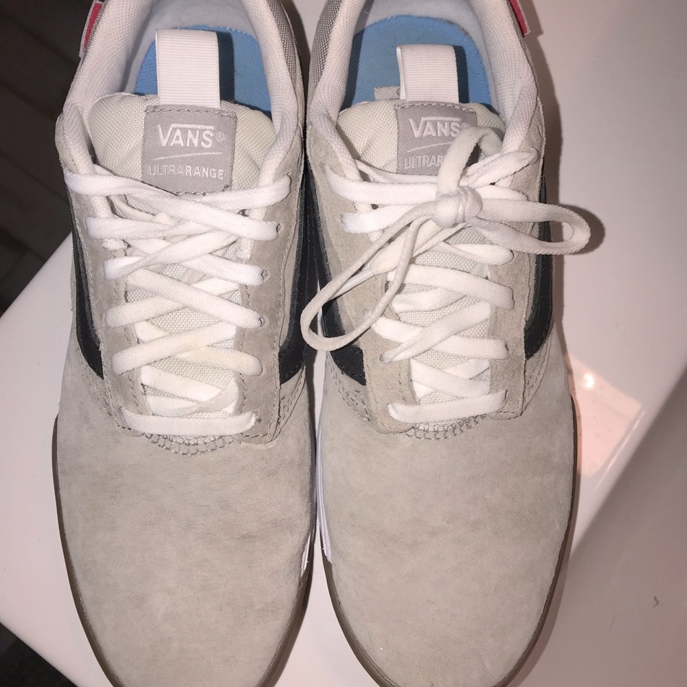 Vans Ultra Range - Picture 2 of 3